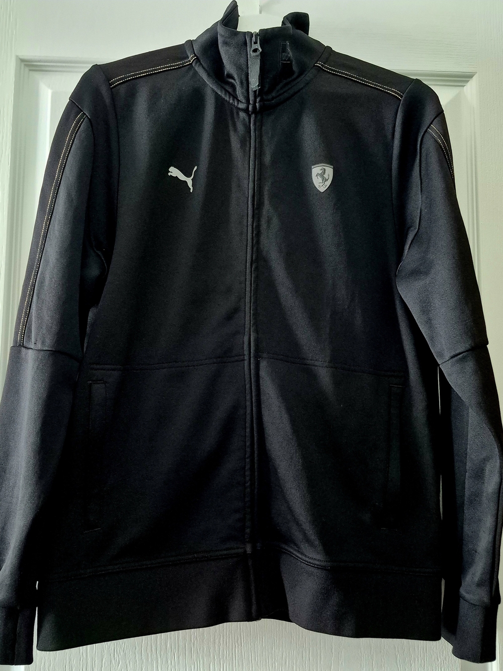 ​Men's Puma Ferrari SF Full Zip Athletic Track Jacket Black Size Medium